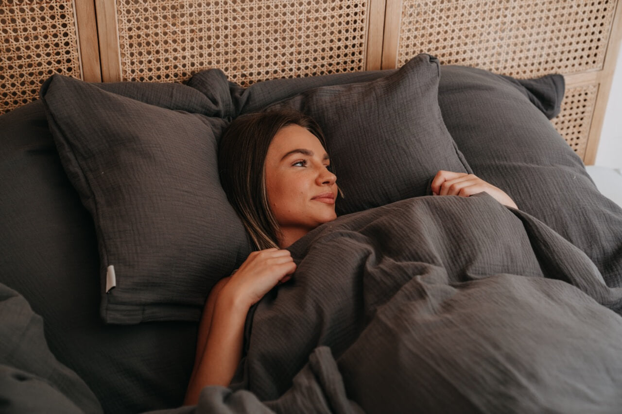 Musselin Bettwäsche 135x200 cm Anthrazit aus 100 % Bio‑Baumwolle, bügelfrei & sommerlich leicht