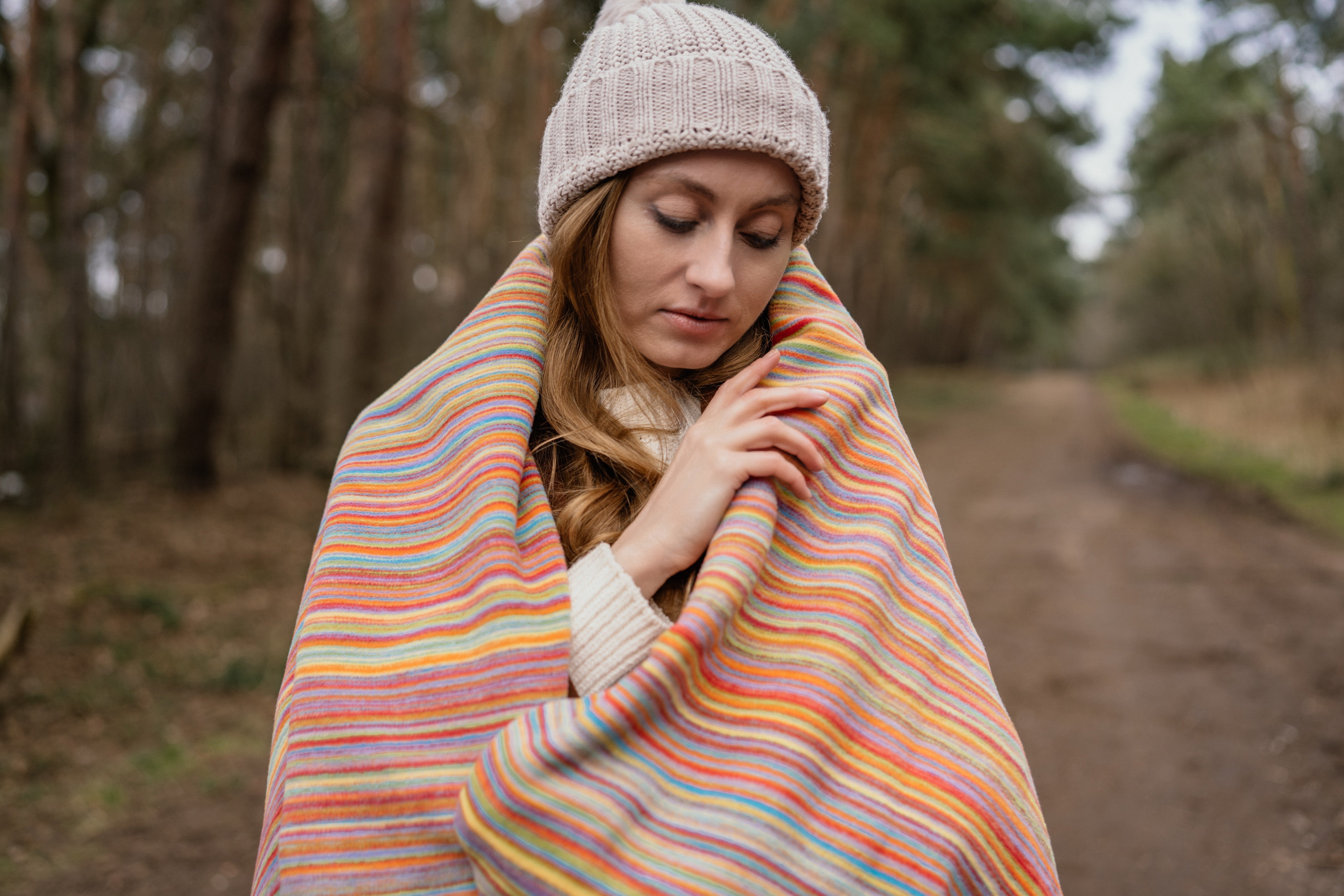 bunte wohndecke mit streifen von ibena
