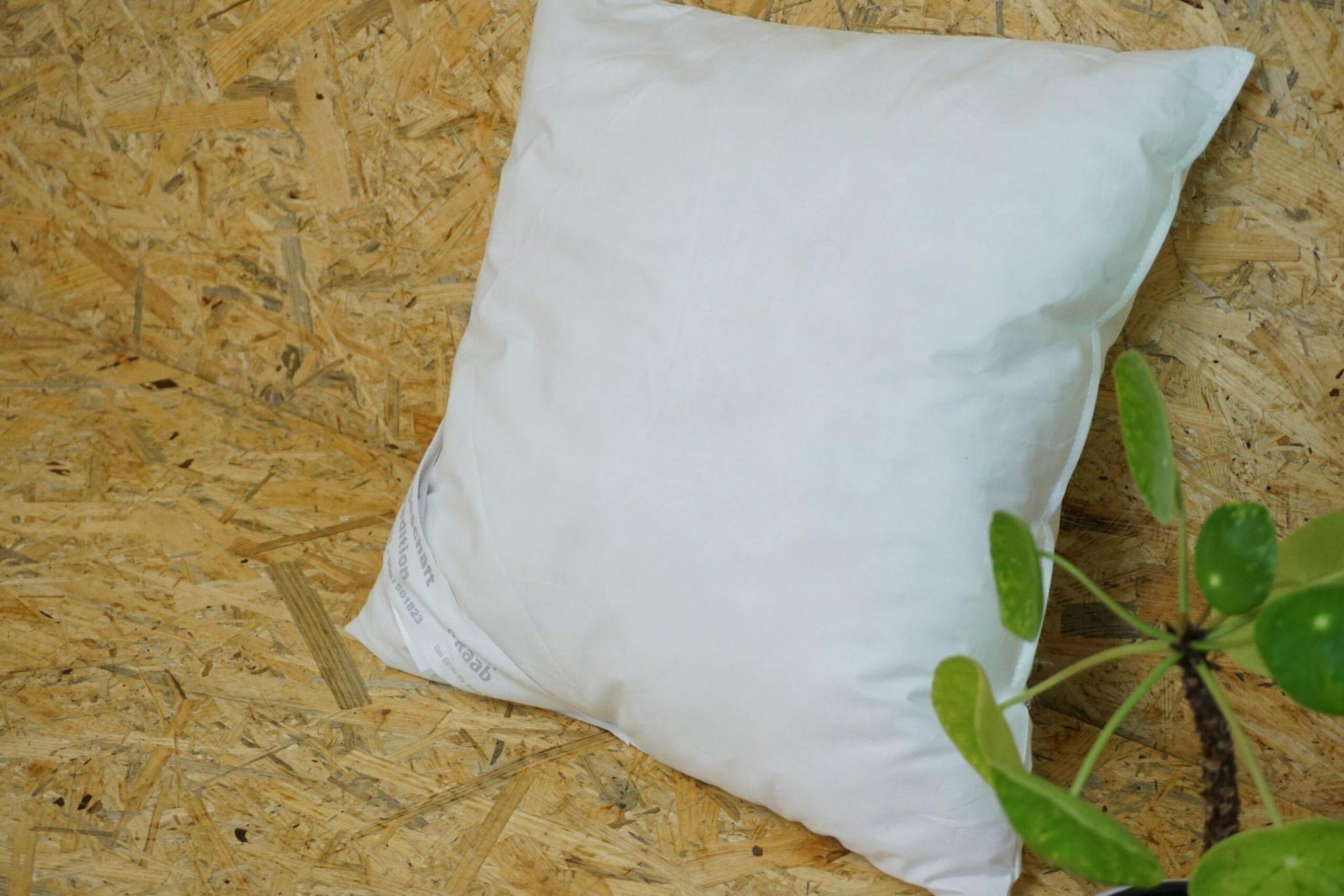 Dekokissen Füllung 40×40 cm – 170 g Daunen, 100 % Baumwollbezug