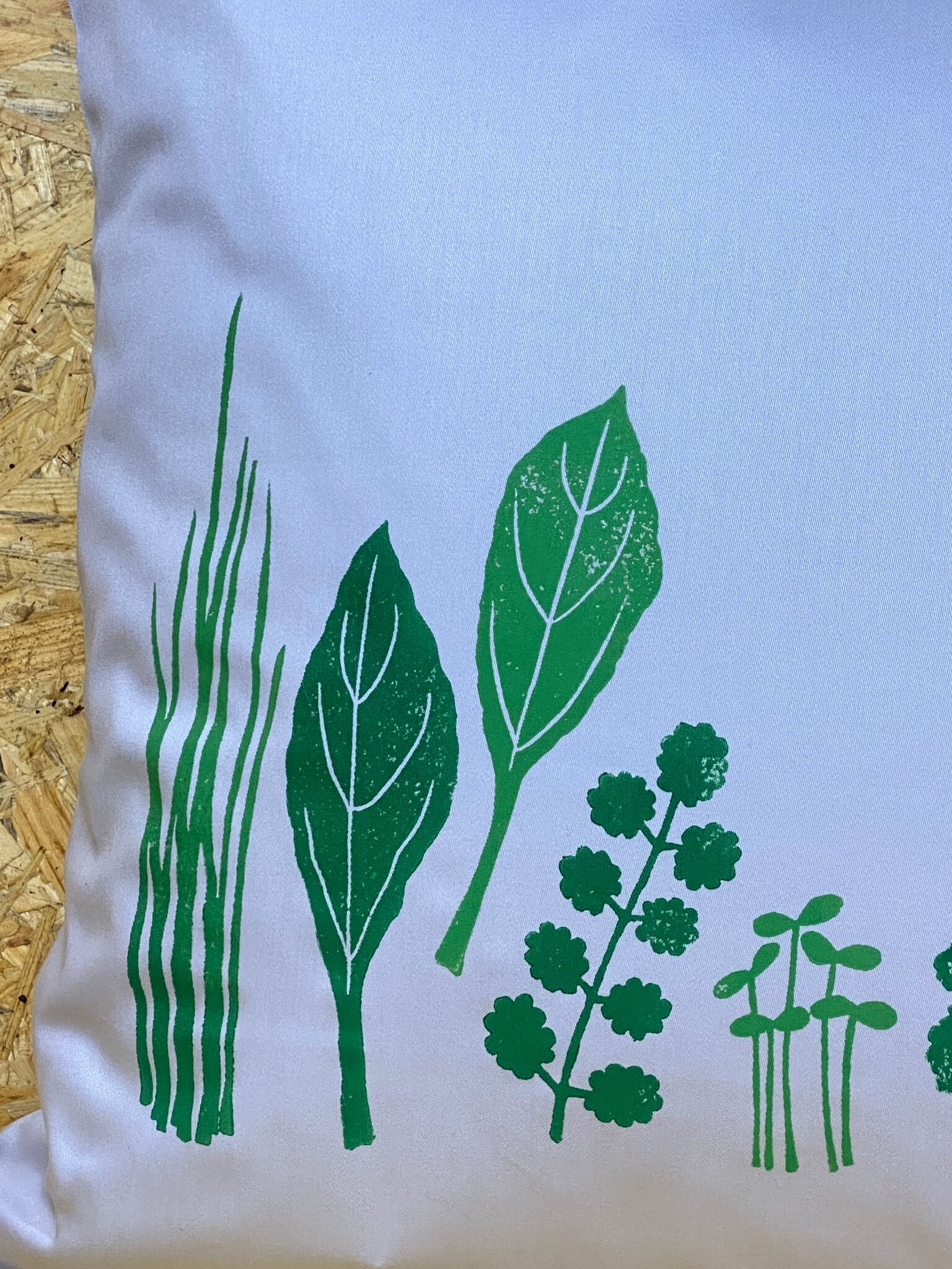 Frankfurter Kissenbezug mit Gruene Sosse Kraueter