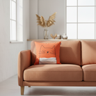 Deko-Kissenhülle Gustav von Spira in Orange mit Katze, Größe 50x50cm