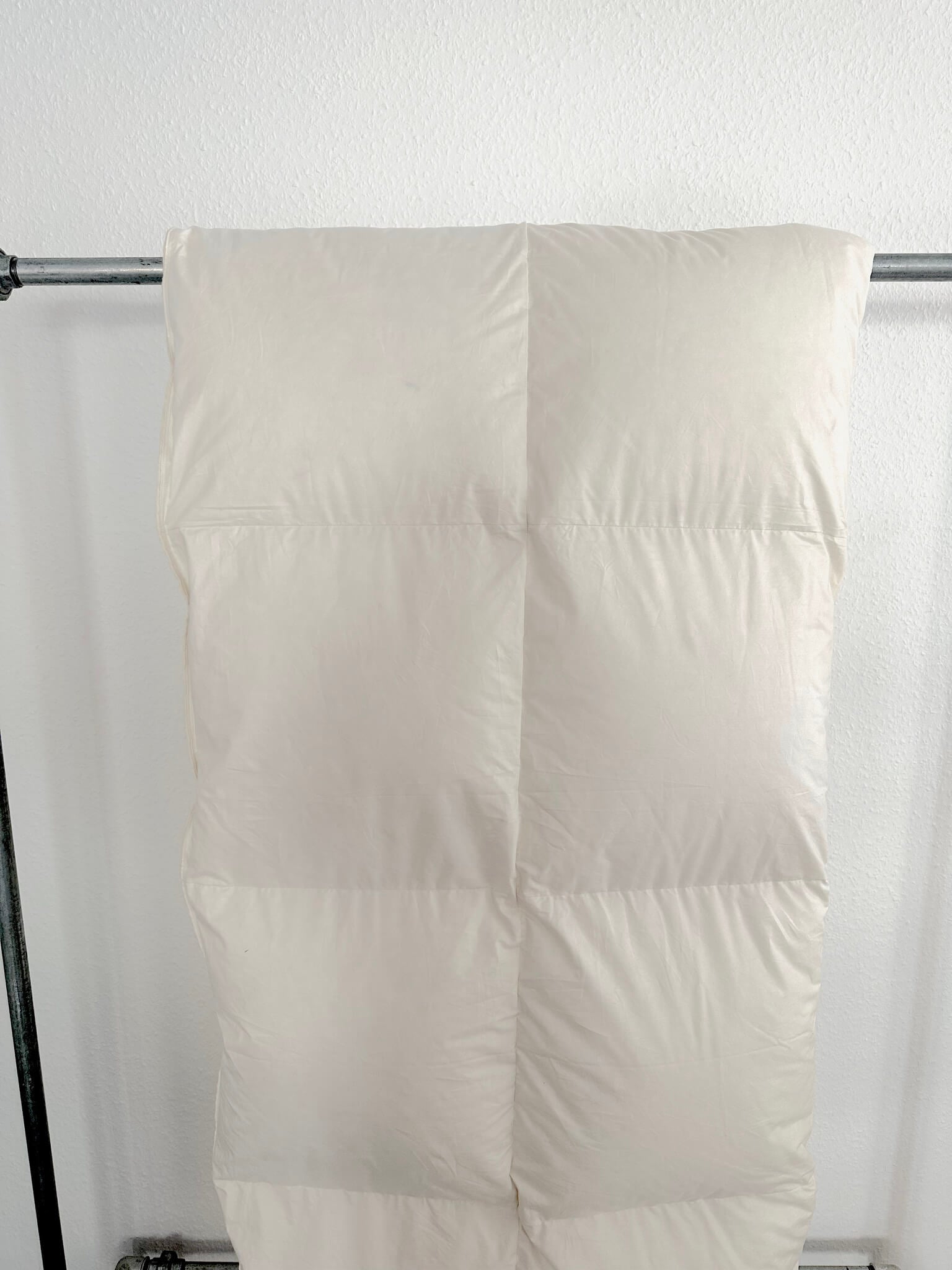 Recycelte Winterdaunendecke 135x200 mit Bio-Baumwollbezug